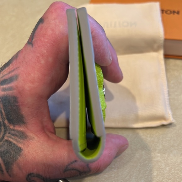 Authentic Louis Vuitton pocket organizer. - Picture 6 of 7